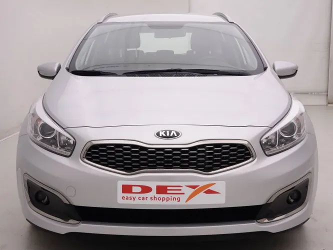 Kia Ceed SW / 1.4 CRDi Wagon Nav Edition + GPS + ALU16 Image 2